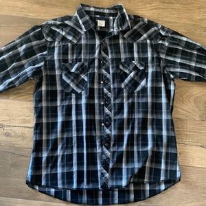 Wrangler long sleeve button up